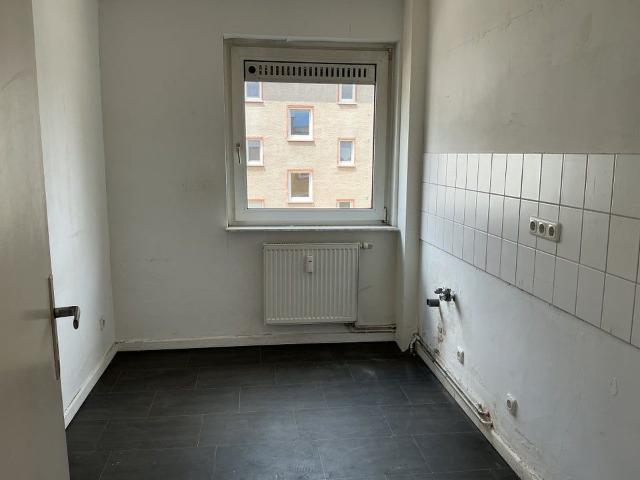 Schöne 3 Zimmer Wohnung mit Tageslichtbad in Hanau Großauheim zu vermieten