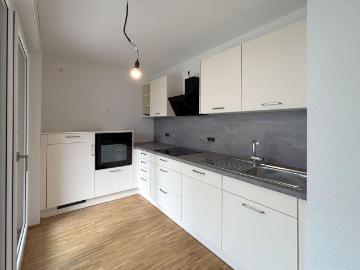 Schöne 3 Zimmer Wohnung mit Terrasse und Garten