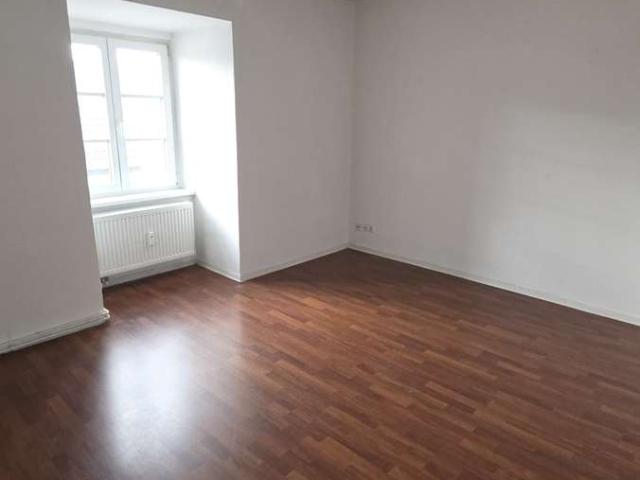Schöne 3 Raum Dachgeschosswohnung in Wolfen