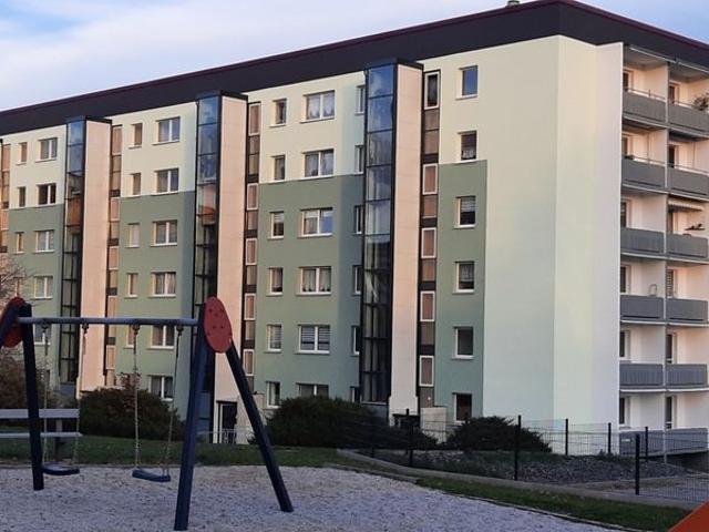 Schöne 3 Raum Wohnung mit offener Küche