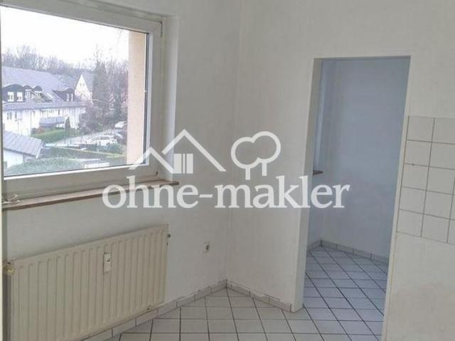 Schöne 3 Raum Wohnung mit Balkon in ruhiger Lage von Ergste!