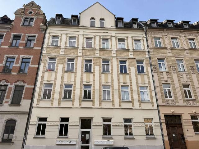 Schöne 3 Raumwohnung mit Balkon u. EBK in Plauen! Zentrumsnah!