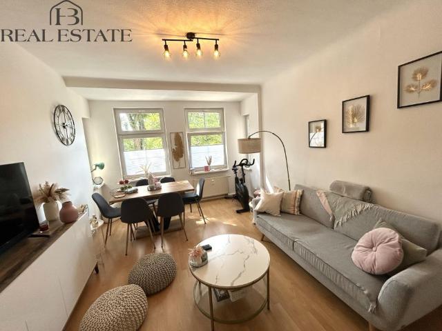 Schöne 3 Raumwohnung mit Balkon!
