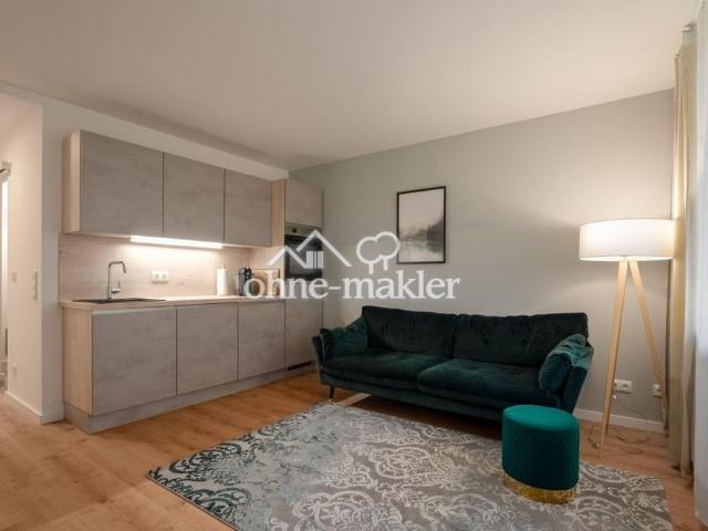 Schöne 1,5 Zimmer Wohnung nähe S Bahn mit Balkon, Einbauküche, modern