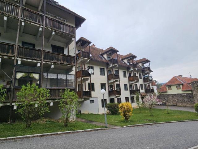 Schöne 1 Zimmerwohnung in ruhiger, grüner Lage neben dem Stift Rein
