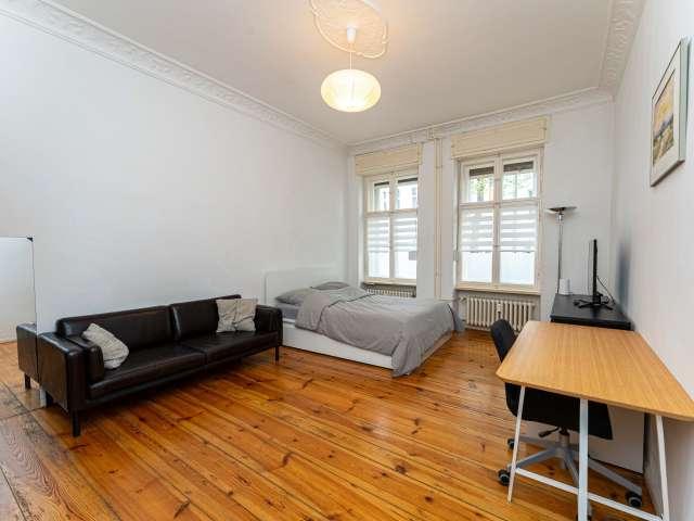 Schöne 1 Zimmer Erdgeschosswohnung in der Isarstraße
