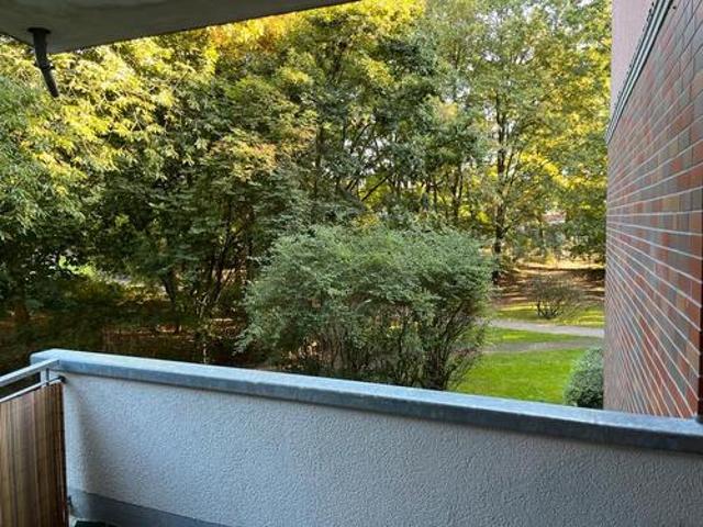 Schöne 1 Zimmer Wohnung: hell, ruhig, grün, zentral, U2 fußläufig
