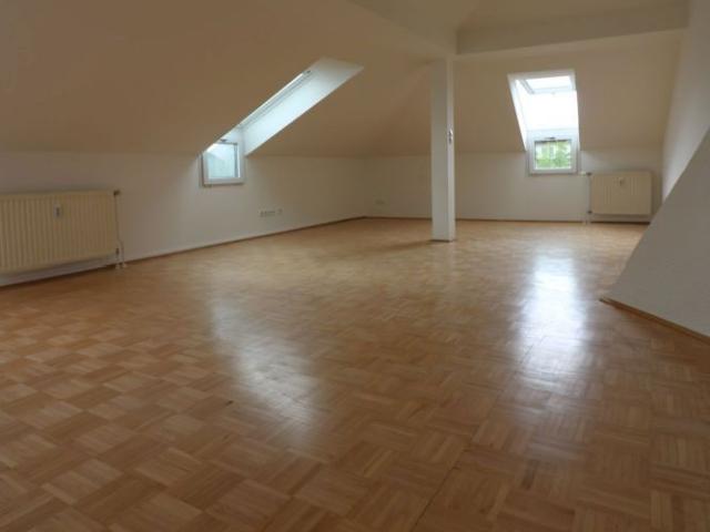 Klimatisierte schöne 1 Zimmer Wohnung in der Heinrichstraße Provisionsfrei!