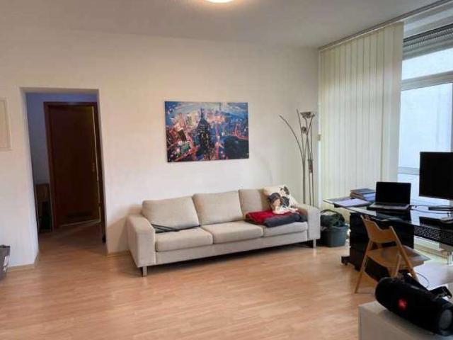 Schöne 1 Zimmer Wohnung mit Kochnische