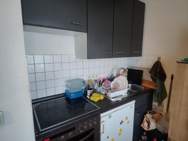 Schöne 1 Zimmer Wohnung mit kleinem Balkon