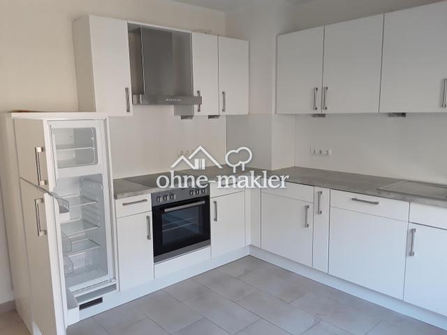 Schöne 2,5 Zimmer Wohnung, auch für eine 2 er WG
