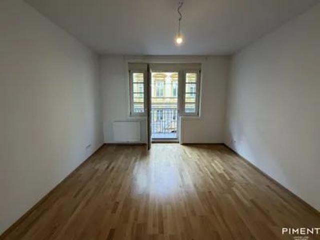 SCHÖNE 2,5 ZIMMER WOHNUNG IM 4. BEZIRK NAHE BELVEDEREGARTEN!