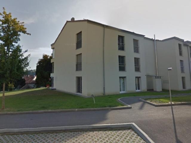 Schöne 2,5 Zimmer Wohnung in Penthalaz