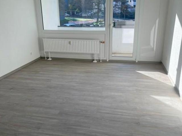 Schöne 2,5 Zimmer Wohnung Zentral & Grün