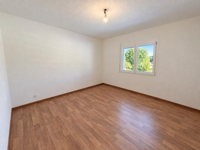 Schöne 2.5 Zimmer Wohnung