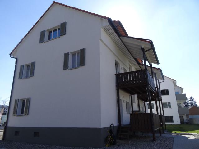 Schöne 2.5 Zimmer Dachwohnung an guter Lage