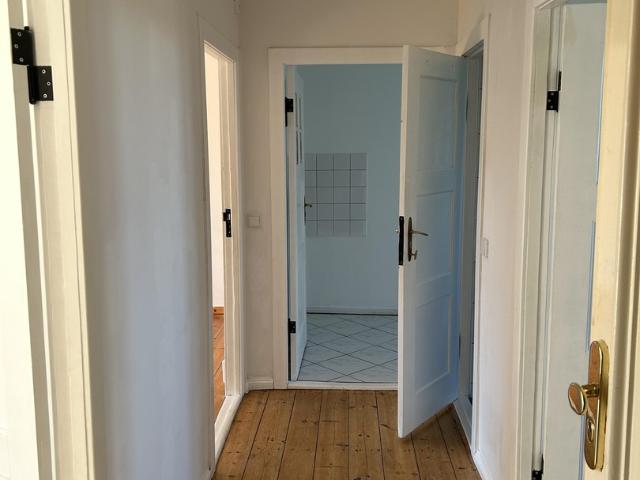 Schöne 2,5 Zimmerwohnung in guter Lage! Provisionsfrei !