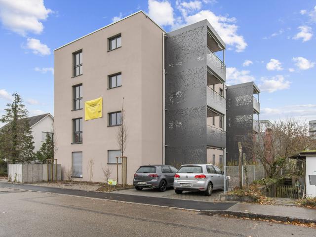 schöne 2 5 Zimmerwohnung mit Gartensitzplatz