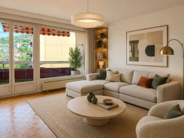 Schöne 2.5 Zimmerwohnung mit Seesicht zum Renovieren