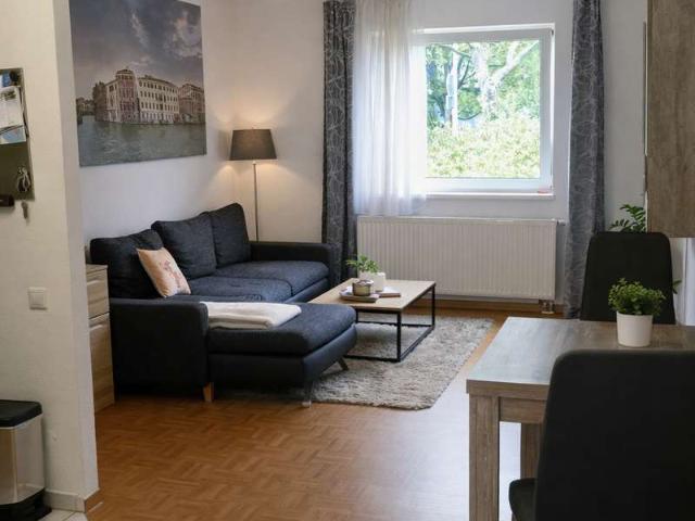 Schöne 2 ZKB EG Wohnung zum Kauf in Völklingen Heidstock