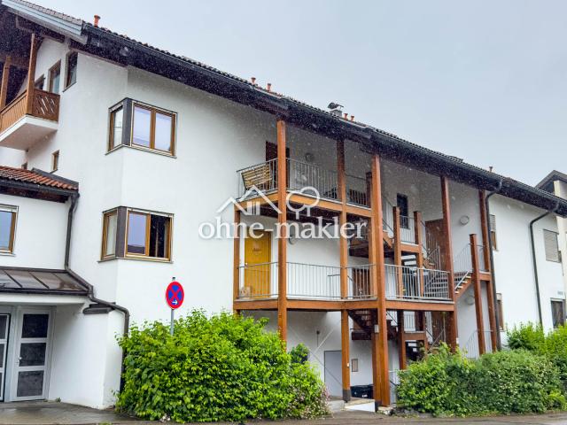 Schöne 2 ZKB Terrassenwohnung in zentraler und verkehrsgünstiger Wohnlage