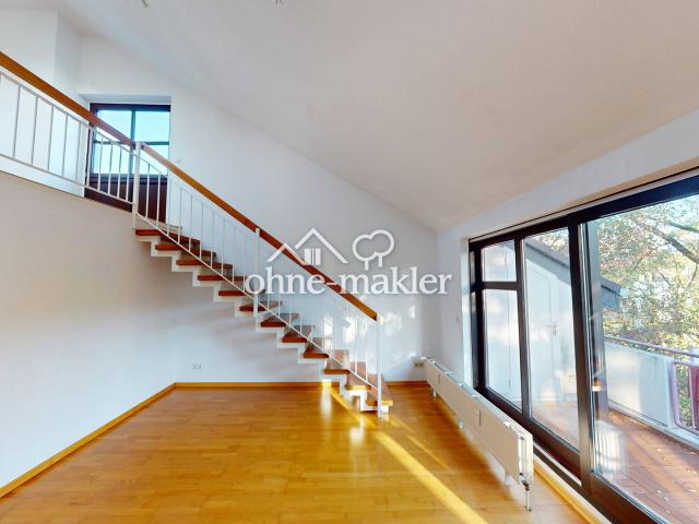 Schöne 2 Zi. Whg. mit GALERIE, BALKON und viel Lichteinfall