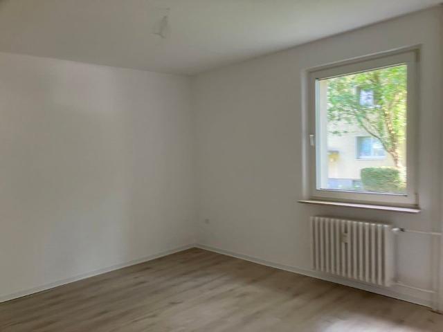 Schöne 2 Zi. Wohnung nähe Schloss Horst