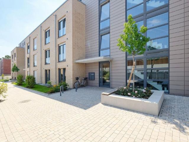 Schöne 2 Zimmerwohnung mit West Balkon und City nah