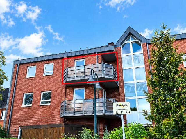 Schöne 2 Zimmerwohnung mit Balkon