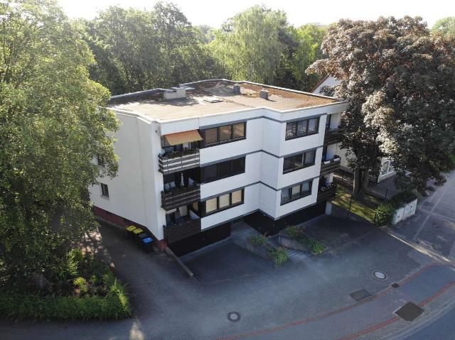 Schöne 2 Zimmerwohnung mit Balkon am Kanal in Anderten