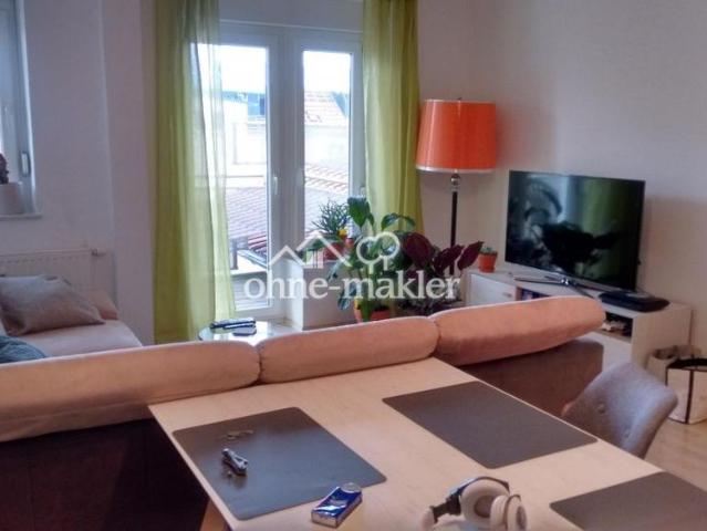 Schöne 2 Zimmerwohnung, mit Balkon,Aufzug,Dusche,neu zu vermieten