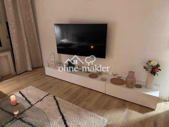 Schöne 2 Zimmerwohnung mit Balkon Möbliert
