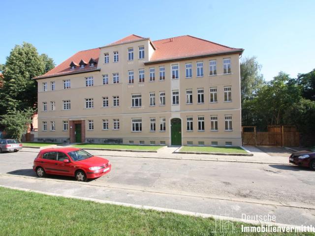 Schöne 2 Zimmerwohnung mit Balkon und Terrasse