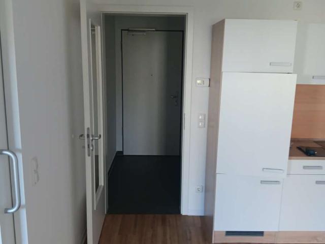 Schöne 2 Zimmerwohnung mit Mietergargen