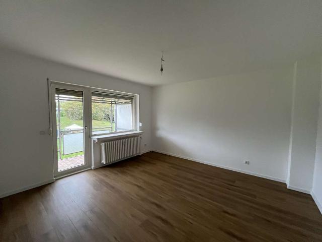 Schöne 2 Zimmerwohnung in Soest, Hiddingser Weg 86, 1. OG mitte