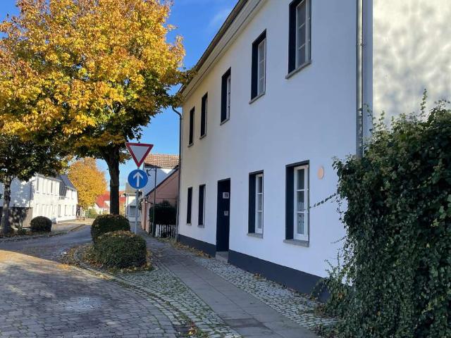 schöne 2 Zimmerwohnung sucht Mieter
