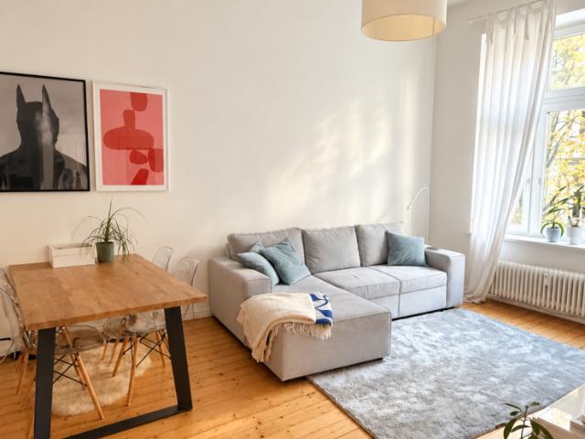 Schöne 2 Zimmer Altbauwohnung im Grindelviertel – Zwischenmiete November 2026 Januar 2027