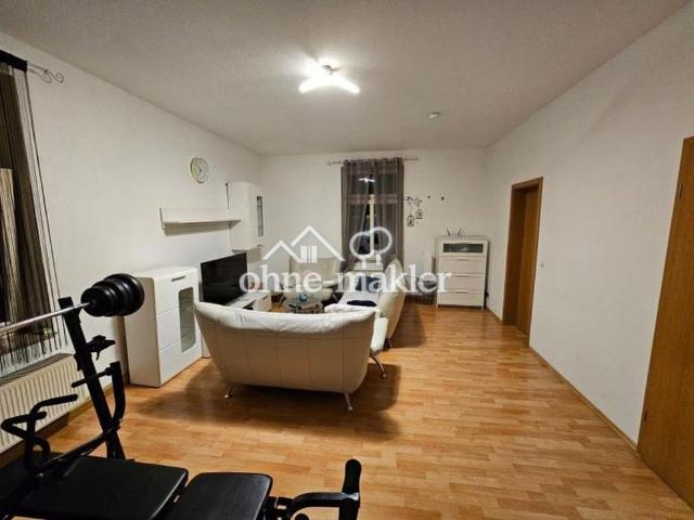 Schöne 2 Zimmer Altbauwohnung mit Einbauküche in Gohlis Süd
