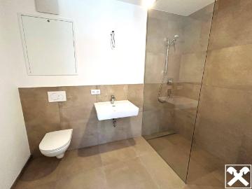 Schöne 2 Zimmer Gartenwohnung