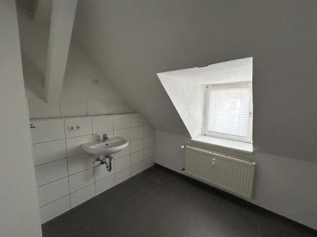 Schöne 2 Zimmer Dachgeschosswohnung im Martinsviertel
