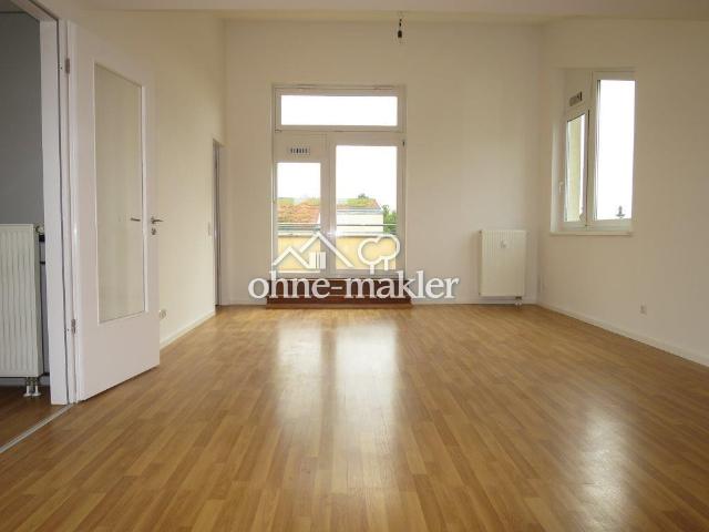 Schöne 2 Zimmer Dachgeschosswohnung in Französisch Buchholz! Provisionsfrei !