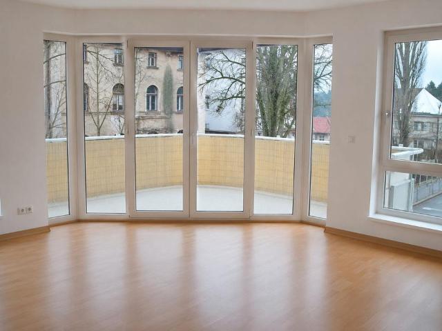 Schöne 2 Zimmer Eigentumswohnung in Grünau
