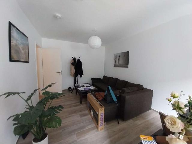 Schöne 2 Zimmer Neubau Wohnung mit EBK und Terrasse in Friedberg