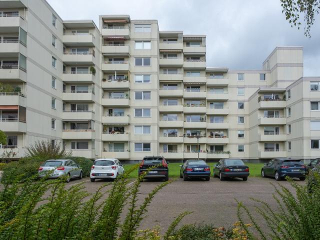 Schöne 2 Zimmer Wohnung 58 qm