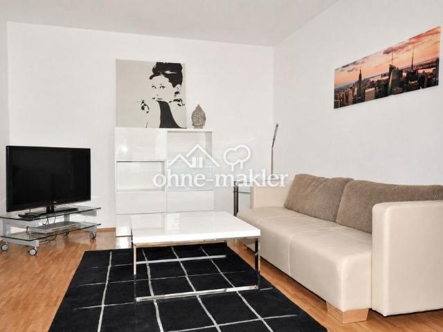 Schöne 2 Zimmer Wohnung * zentrale Lage * möbliert * großer Westbalkon