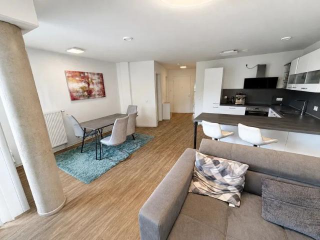 Schöne 2 Zimmer Wohnung im 4.OG eines MFH, 58qm Wohnfläche mit Balkon in Top Lage HD Bahnstadt