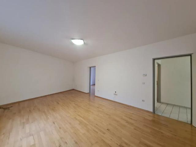 — Schöne 2 Zimmer Wohnung in Tribuswinkel!