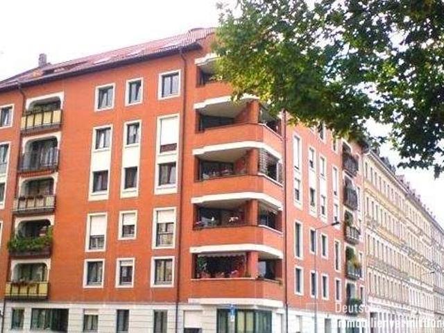 Schöne 2 Zimmer Wohnung in begehrter Lage
