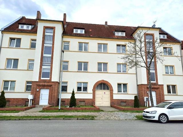 Schöne 2 Zimmer Wohnung in bester Lage von Rathenow