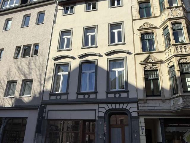 Schöne 2 Zimmer Wohnung in Köln Mülheim zum Verkauf
